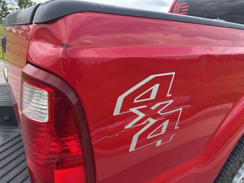 Used 2011 Ford F250 XLT AWD/4WD image 9