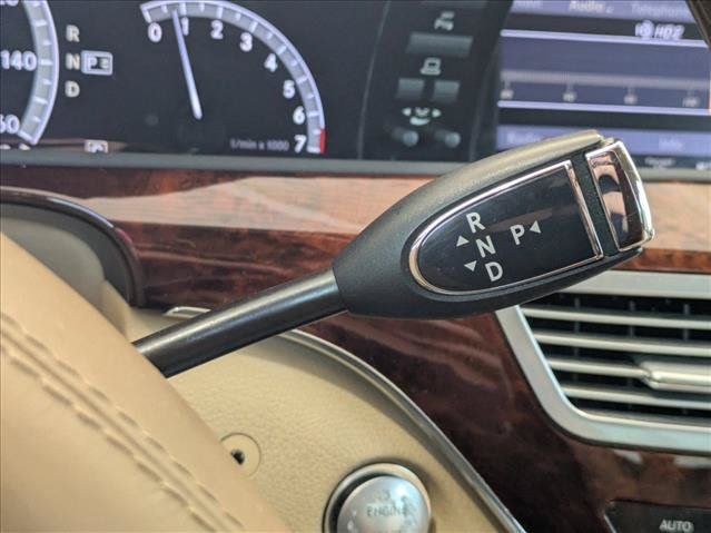 Used 2010 Mercedes-Benz S 550 image 8