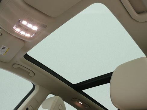 Certified 2022 Mercedes-Benz GLE 580 4MATIC image 23