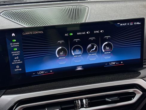 Used 2023 BMW 330i xDrive Sedan w/ Premium Package AWD/4WD image 20
