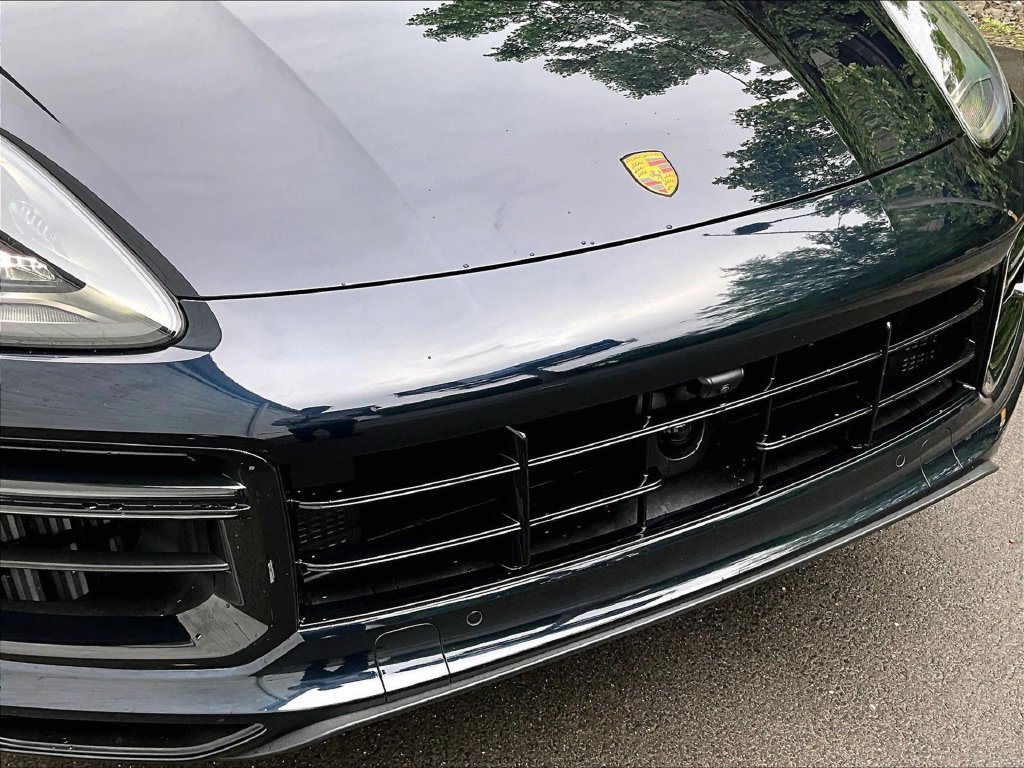 Used 2023 Porsche Cayenne Turbo AWD/4WD image 32