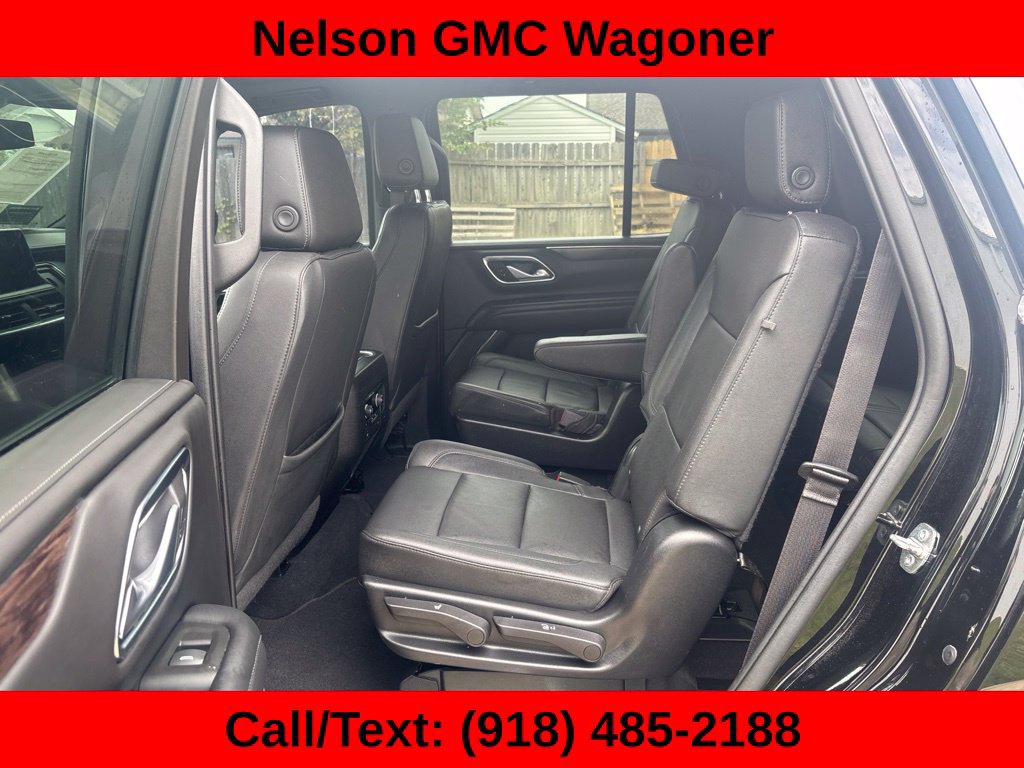 Used 2022 Chevrolet Tahoe LT w/ Luxury Package AWD/4WD image 15
