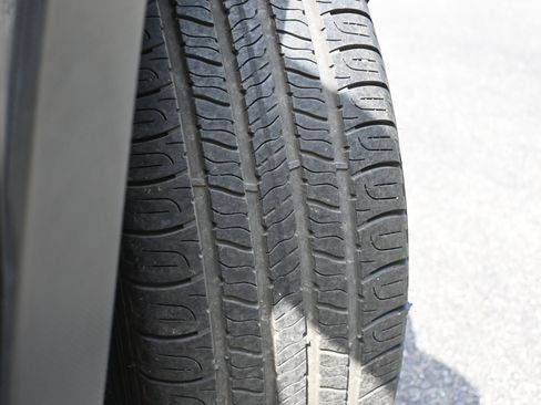 Used 2021 Subaru Forester Premium image 39