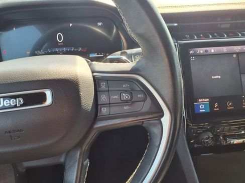 Used 2021 Jeep Grand Cherokee L Limited AWD/4WD image 17