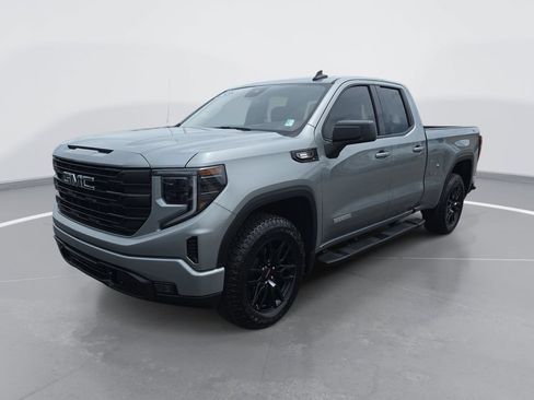 Used 2025 GMC Sierra 1500 Elevation AWD/4WD image 9