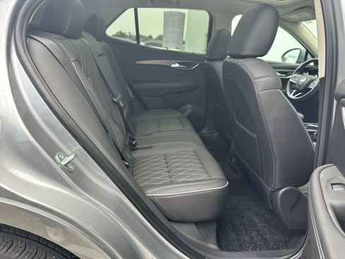 Used 2023 Buick Envision Avenir AWD/4WD image 29
