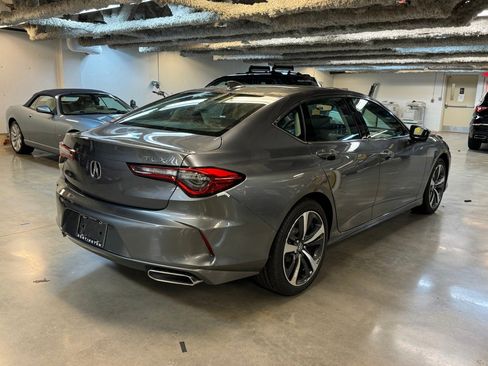 New 2025 Acura TLX Technology Package image 6
