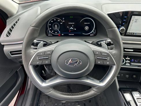 Certified 2023 Hyundai Sonata Limited FWD image 17