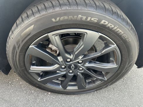Used 2022 Chevrolet Equinox RS w/ RS Leather Package FWD image 35