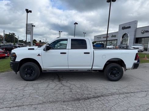 New 2026 RAM 2500 Tradesman AWD/4WD image 11