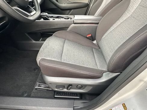 Certified 2023 Nissan Rogue SV AWD/4WD image 22