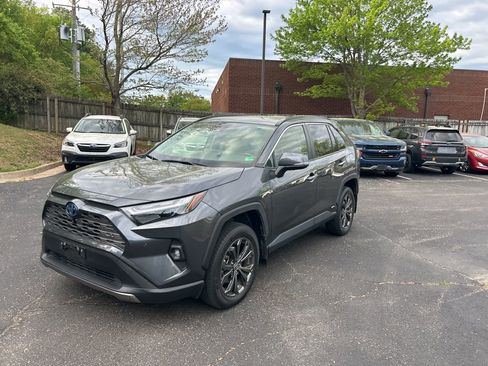 Used 2023 Toyota RAV4 Limited image 9