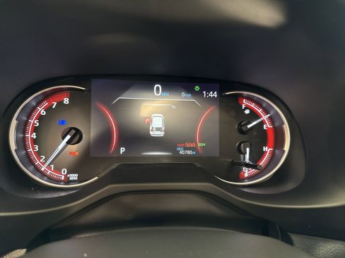 Used 2023 Toyota RAV4 XLE Premium image 37