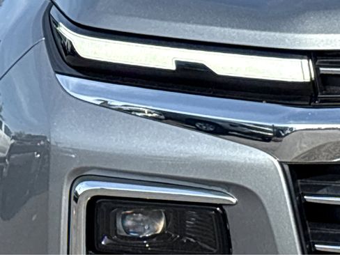 New 2026 Chevrolet Traverse LT w/ LPO, Floor Liner Package image 25