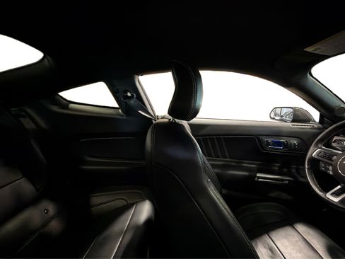 Used 2015 Ford Mustang GT Premium w/ Equipment Group 401A RWD image 40