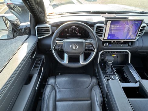 Used 2023 Toyota Tundra Platinum image 12