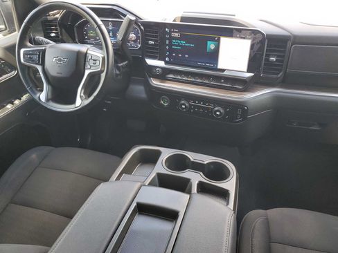 Used 2024 Chevrolet Silverado 1500 RST RWD image 18