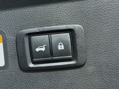 Used 2025 Mitsubishi Eclipse Cross SE AWD/4WD image 29