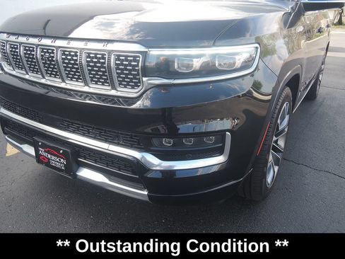 Used 2023 Jeep Grand Wagoneer Series III AWD/4WD image 52