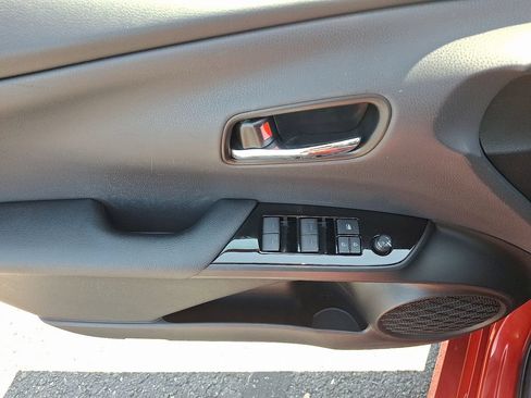Certified 2020 Toyota Prius Prime XLE FWD image 13