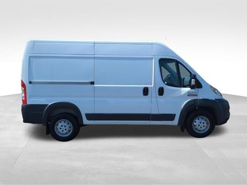 Used 2017 RAM ProMaster 2500 w/ Interior Convenience Group FWD image 7