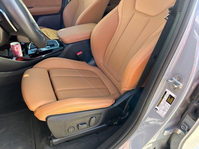 Used 2024 BMW X3 sDrive30i w/ Premium Package RWD image 15