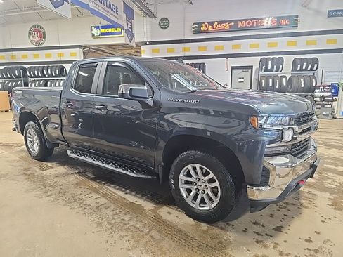 Used 2019 Chevrolet Silverado 1500 LT w/ All-Star Edition image 8