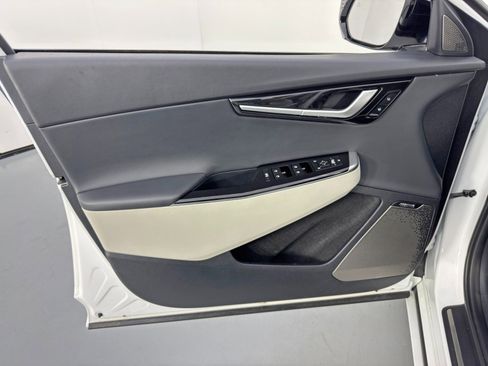 Used 2024 Kia EV6 GT-Line image 40