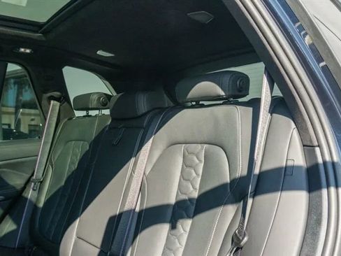 Used 2025 BMW X5 M Competition w/ Executive Package image 13