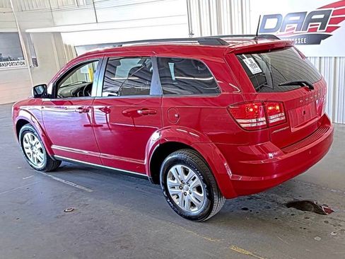 Used 2020 Dodge Journey SE image 5