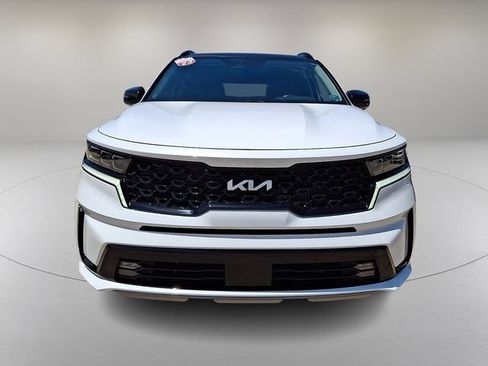 Used 2023 Kia Sorento SX AWD/4WD image 3
