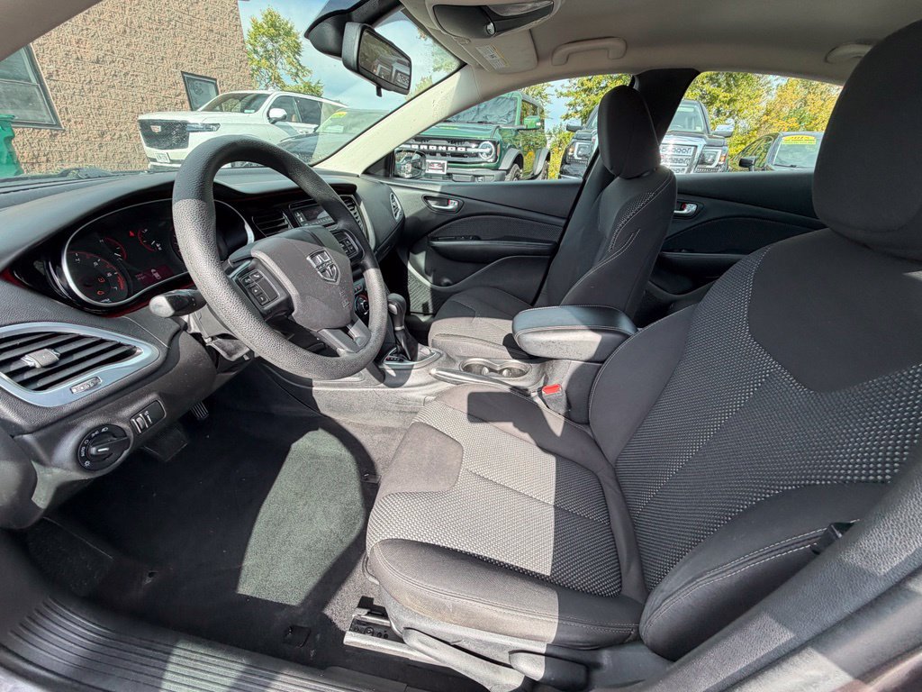 Used 2016 Dodge Dart SXT FWD image 16