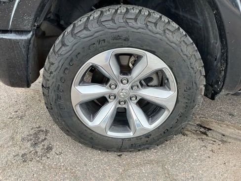 Used 2022 RAM 1500 Limited image 10