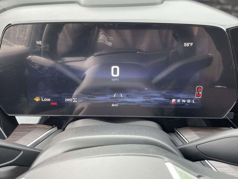 New 2026 Chevrolet Tahoe Z71 w/ Comfort Package AWD/4WD image 23