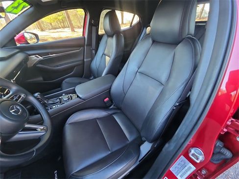 Used 2023 MAZDA MAZDA3 s image 11