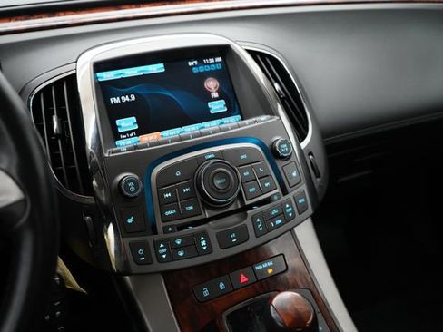 Used 2013 Buick LaCrosse Leather w/ Entertainment Package FWD image 23