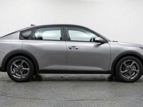 Used 2025 Kia K4 LXS image 11
