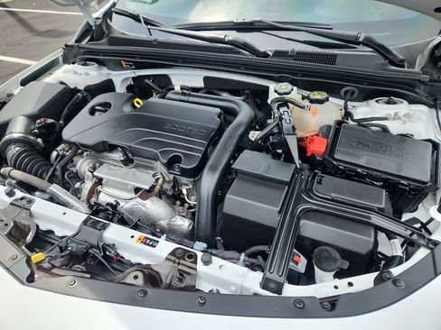 Used 2024 Chevrolet Malibu LT FWD image 17