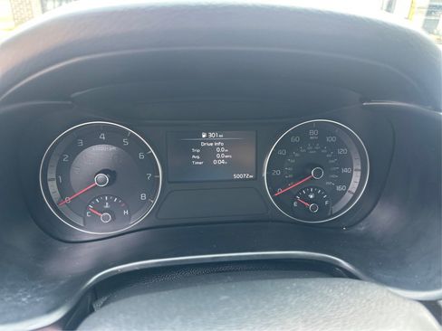 Used 2024 Kia Forte LXS w/ LXS Technology Package image 28