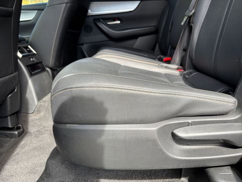 Used 2025 MAZDA CX-70 3.3 Turbo w/ Preferred Package image 28