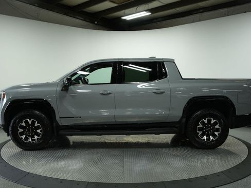 Certified 2026 GMC Sierra EV AT4 w/ AT4 Premium Package AWD/4WD image 5