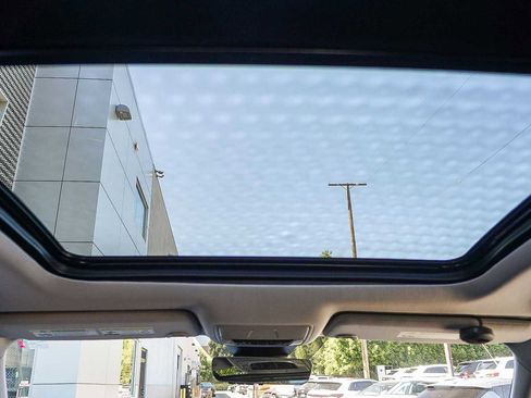 Used 2024 Acura MDX FWD w/ Technology Package image 18