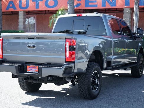 Used 2025 Ford F250 XLT w/ Black Appearance Package AWD/4WD image 9