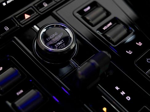 New 2025 Aston Martin DB12 Coupe image 43