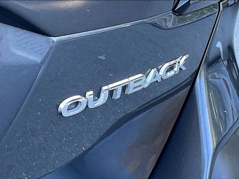 Used 2024 Subaru Outback Limited image 23