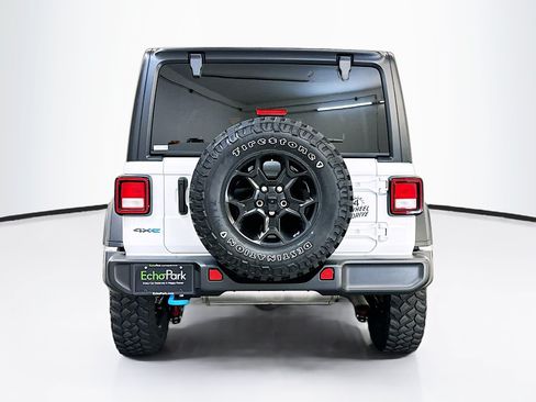 Used 2023 Jeep Wrangler Unlimited w/ 8.4" Radio Group AWD/4WD image 7