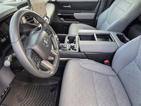 Used 2025 Toyota Tundra Limited image 11