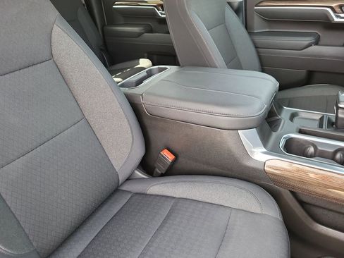 Used 2025 Chevrolet Silverado 1500 RST image 30