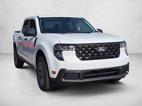 New 2026 Ford Maverick XLT FWD image 6