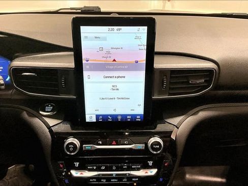 Used 2021 Ford Explorer ST w/ ST Street Pack image 15